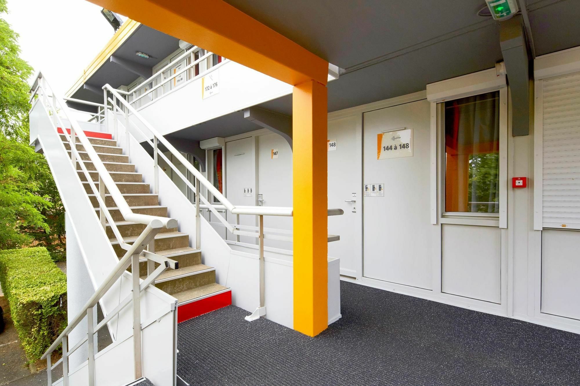 Premiere Classe Poitiers Futuroscope - Chasseneuil ภายนอก รูปภาพ